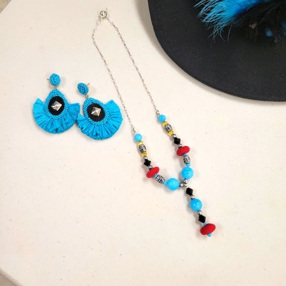 3 PIECE COWGIRL HAT ,NECKLACE & EARRINGS HANDMADE! NWTS - Picture 8 of 9